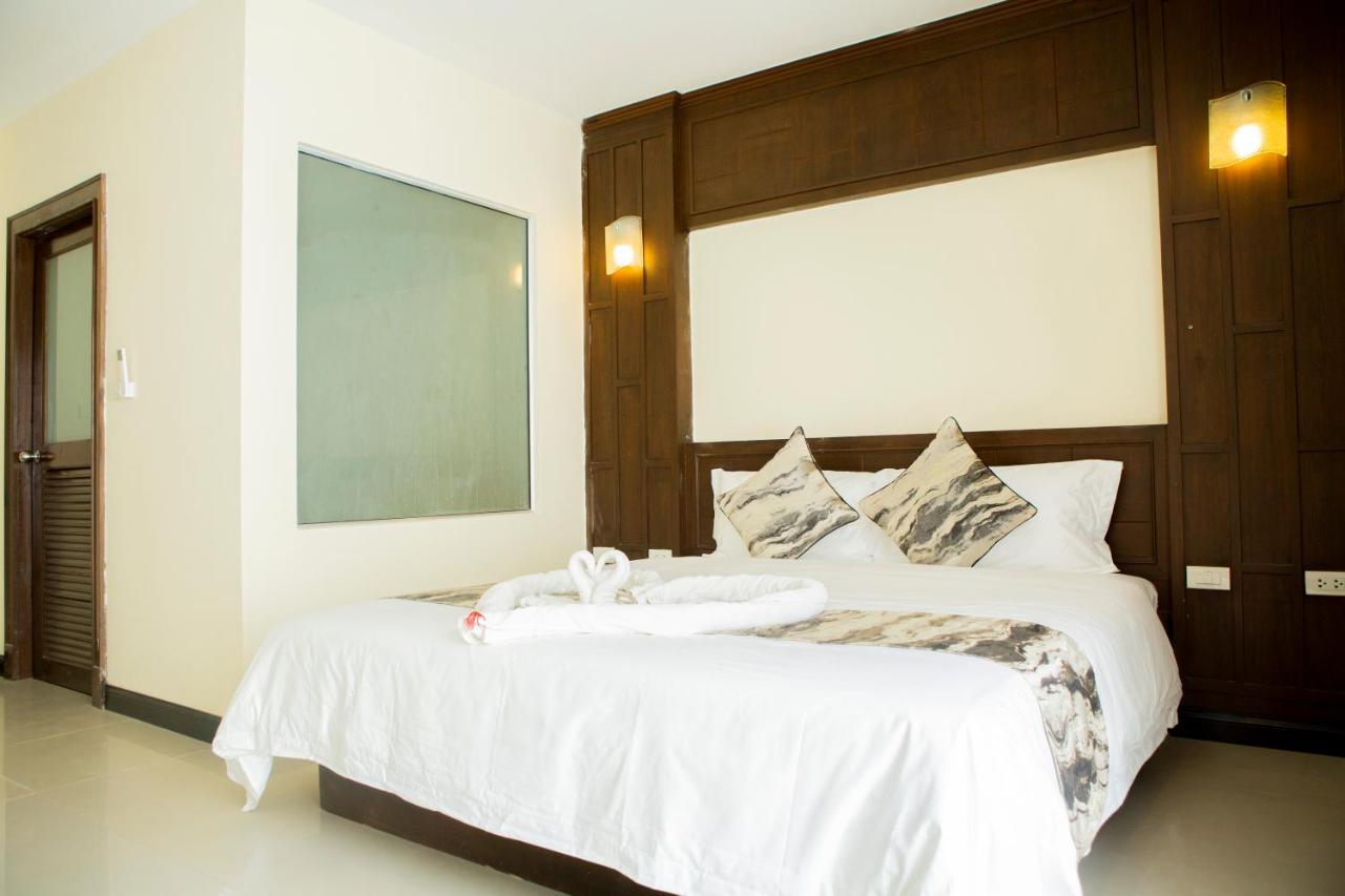 Blue Skyline Hotel Patong ภายนอก รูปภาพ