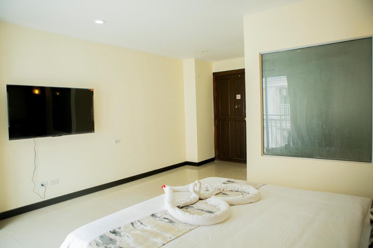 Blue Skyline Hotel Patong ภายนอก รูปภาพ