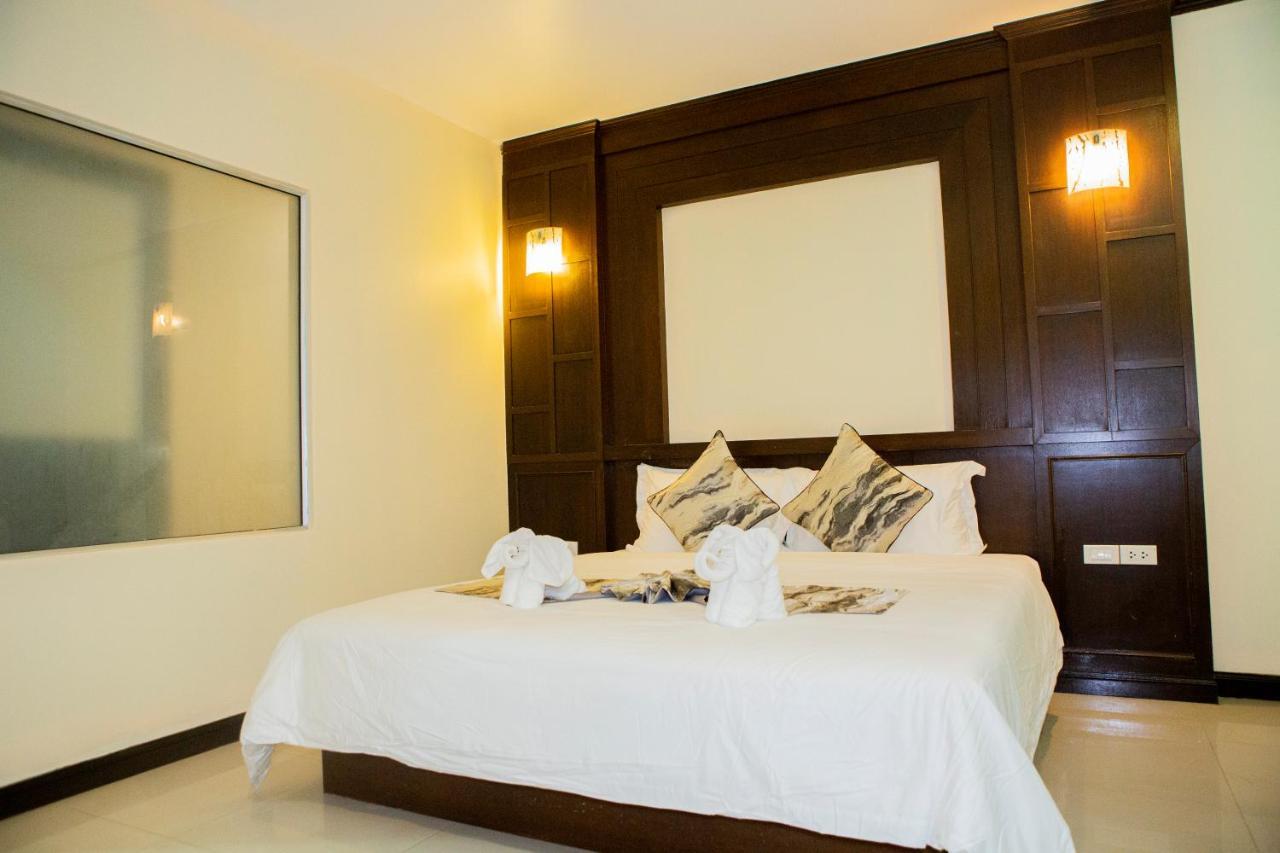 Blue Skyline Hotel Patong ภายนอก รูปภาพ