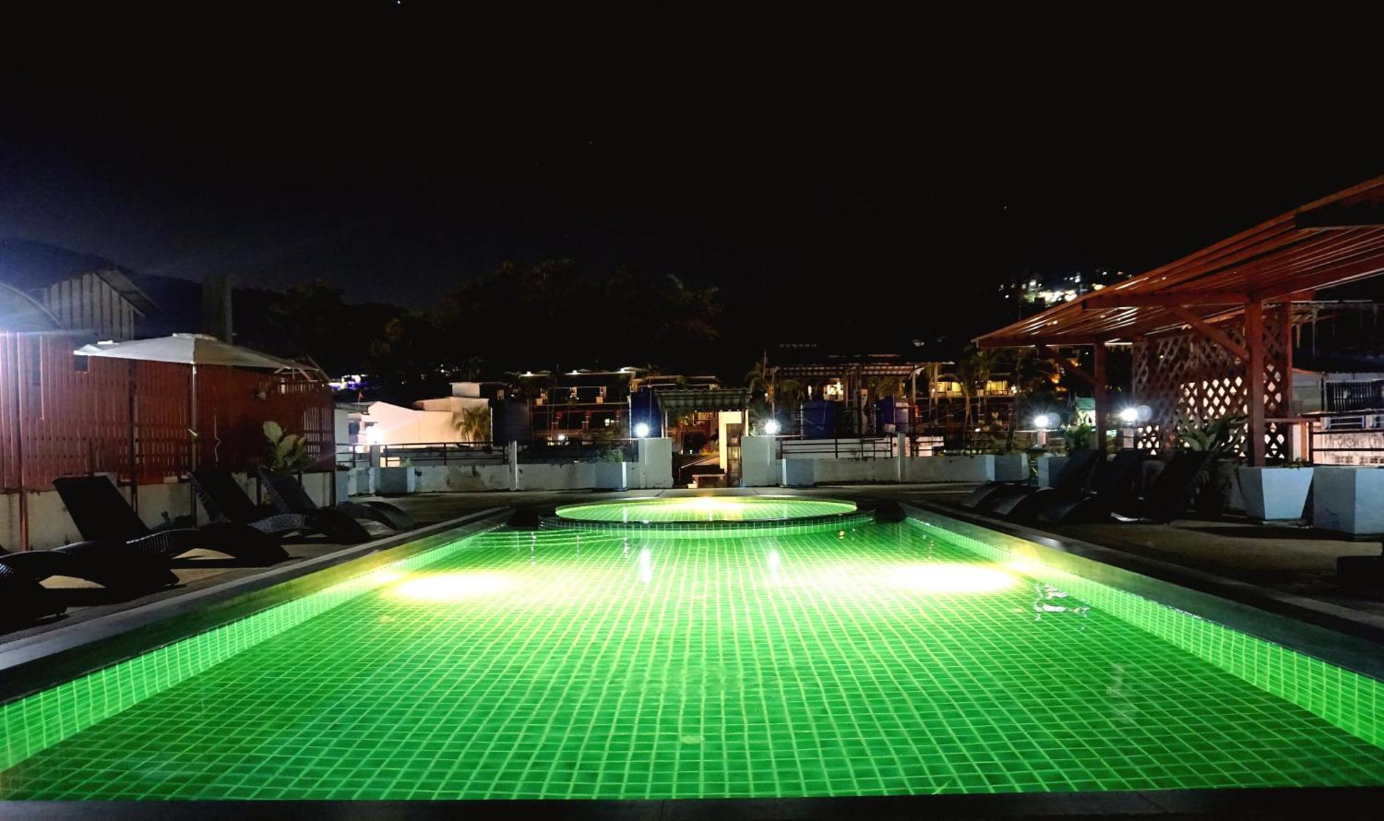 Blue Skyline Hotel Patong ภายนอก รูปภาพ